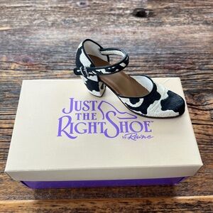 Just the Right Shoe Bovine Bliss Collectible